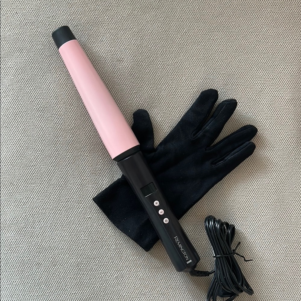 Remington Pink and Black Curling Wand